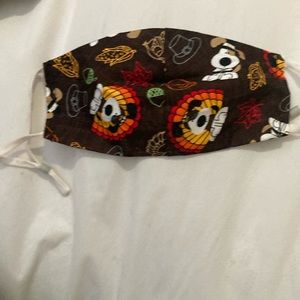 A thanks giveing mask